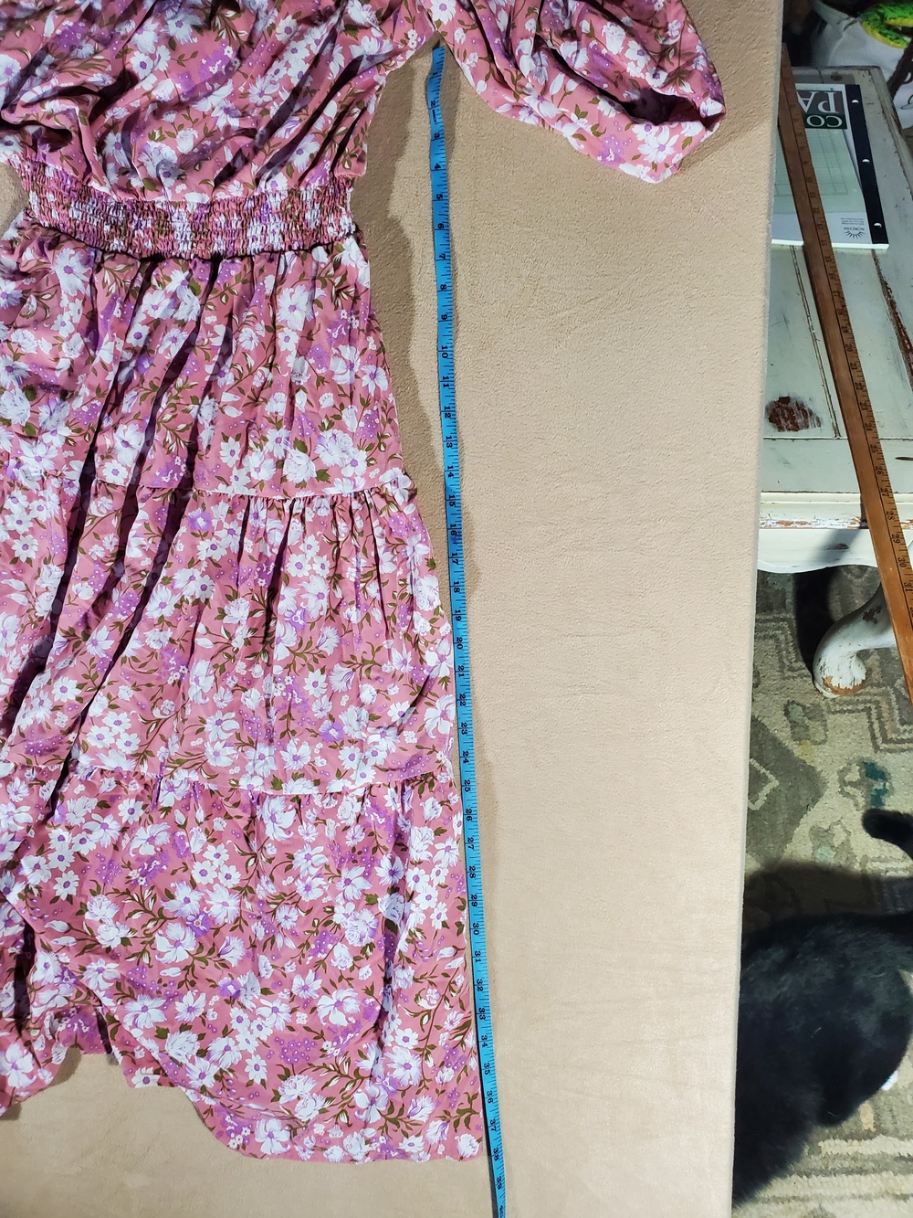 Pink Floral Womens' Tiered Dress with Puff Sleeves - Picture 5 of 11
